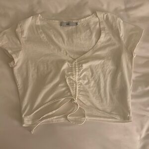 White cropped tee